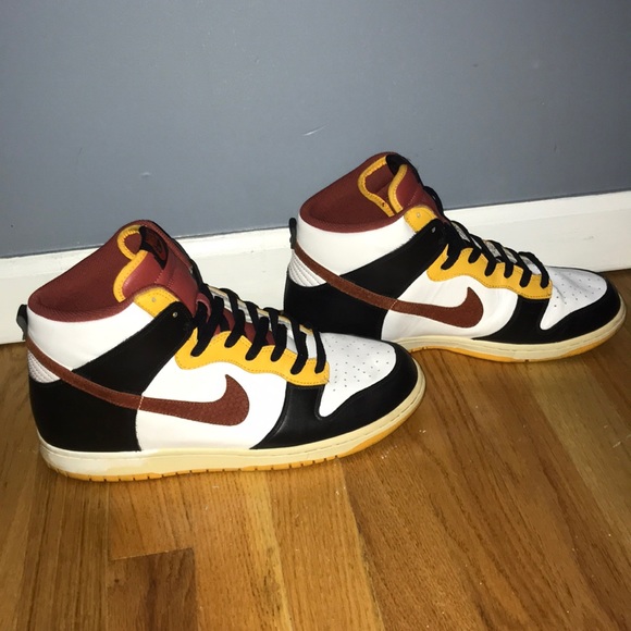 Nike Other - Nike Dunks ***GREAT CONDITION***